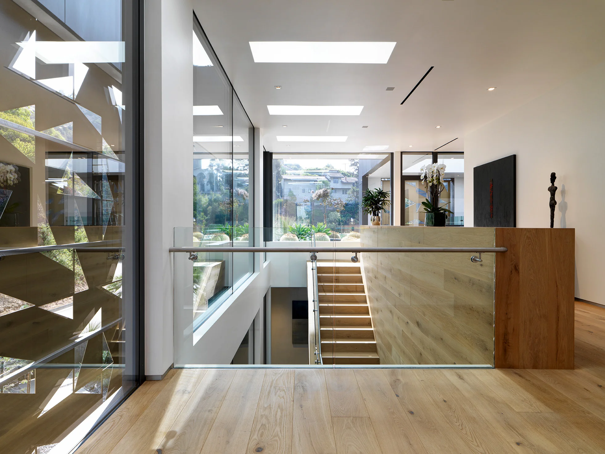 Beverly Hills — photo 8