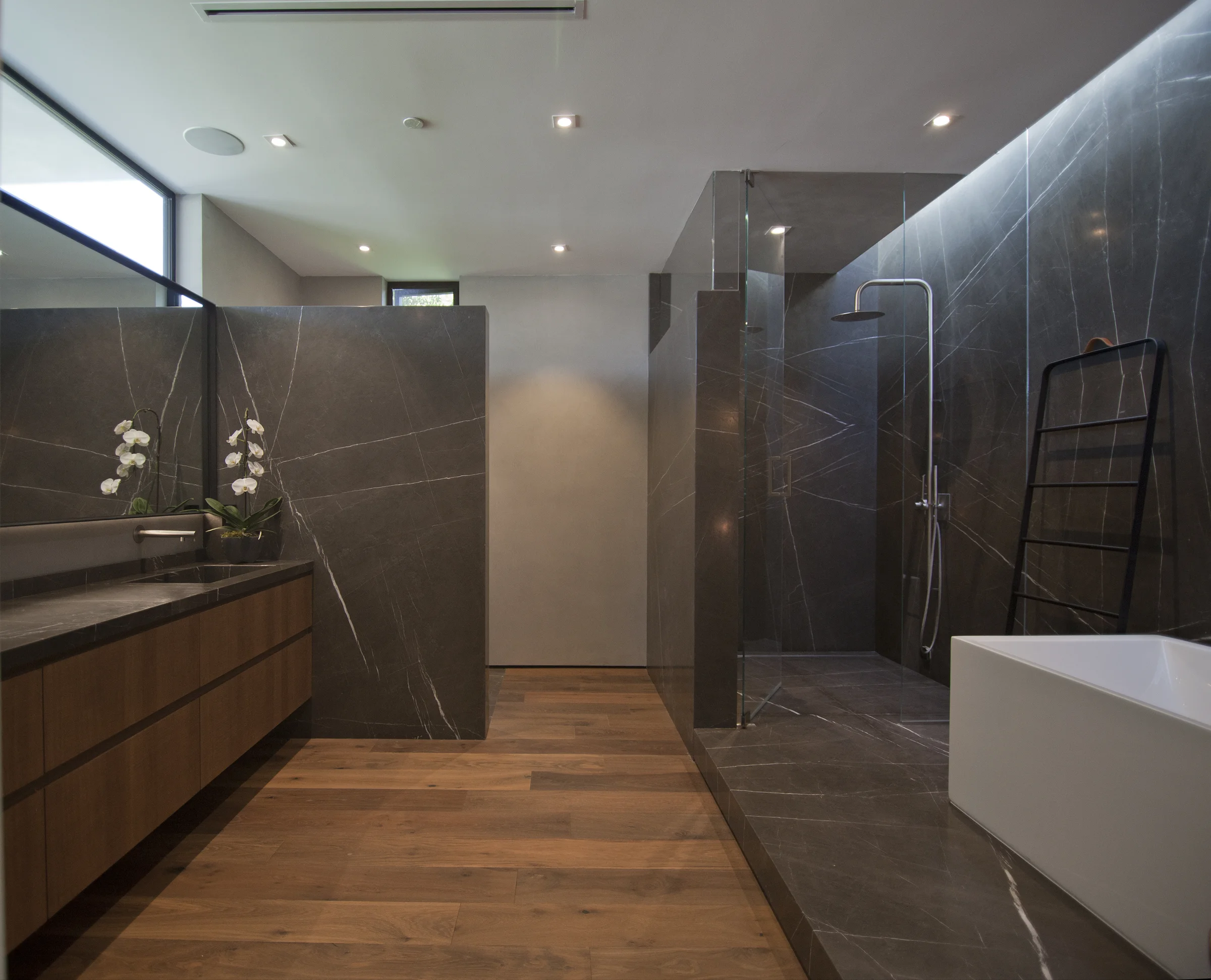 Hollywood — photo 37